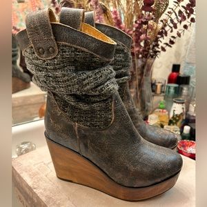 New Bedstu Bruges Leather Boots size 6.5! Best for size 5.5/6!